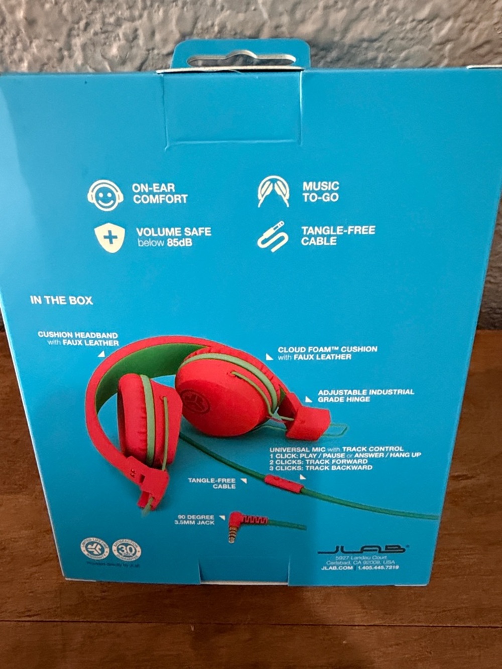 JLab JBuddies Studio Kids Headphones - Red & Green. NEW - Picture 2 of 4